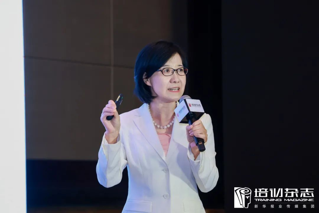 國際公益學院賈晶：直播終將顛覆企業(yè)人才培養(yǎng)模式 | 培訓年會