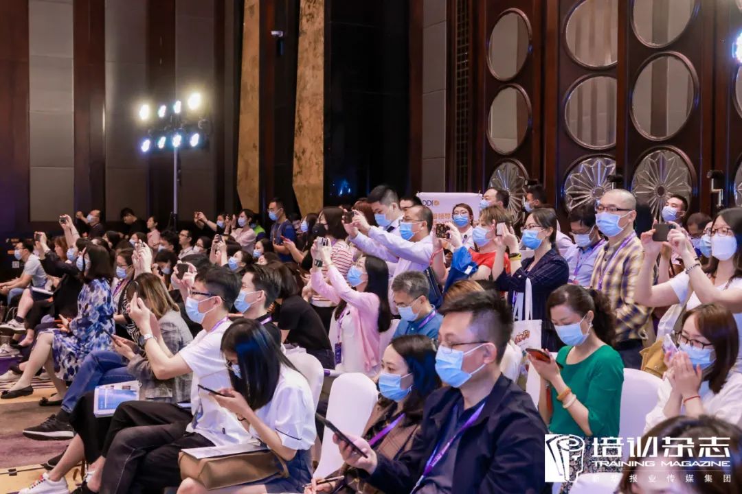 保利威副總裁周鑫：保利威直播2.0引領培訓全面升級 | 培訓年會