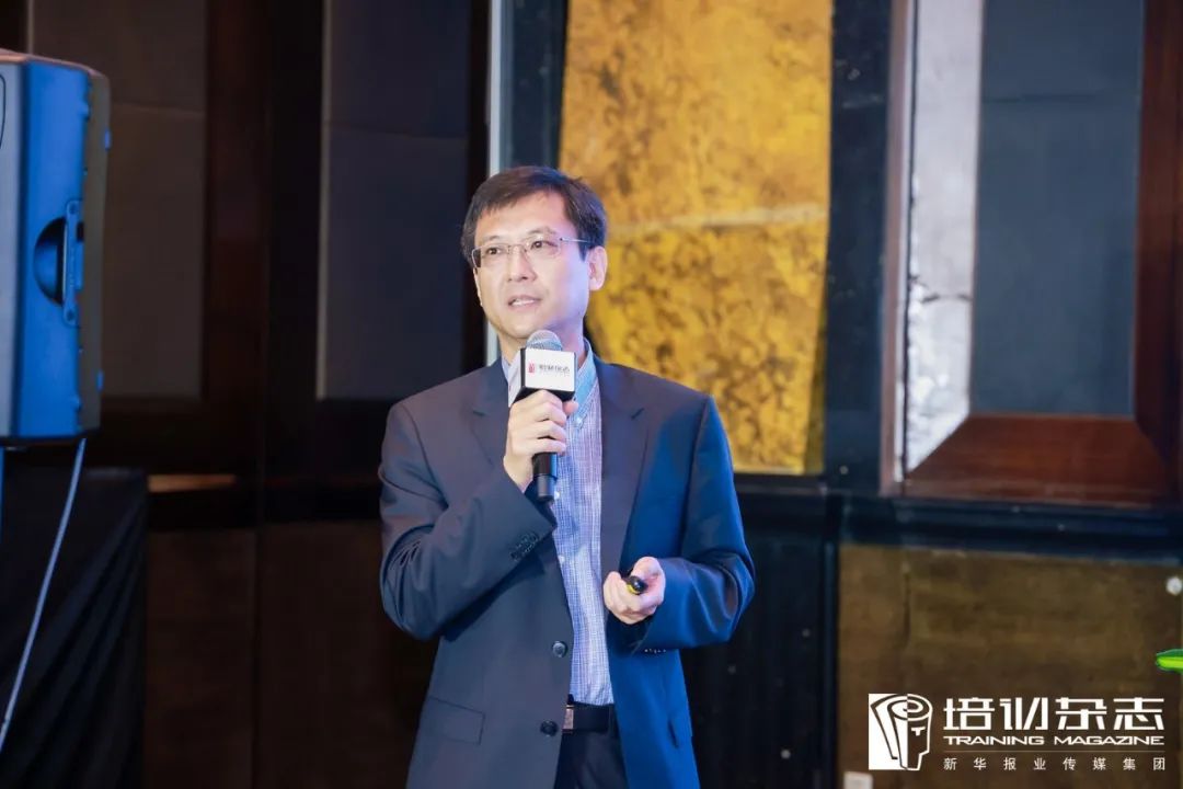 建行大學(xué)劉東杰：9大維度打造建行大學(xué)直播學(xué)習(xí)生態(tài) | 培訓(xùn)年會(huì)